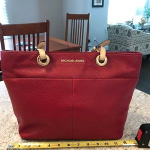 Michael Kors Bedford Tote-Red